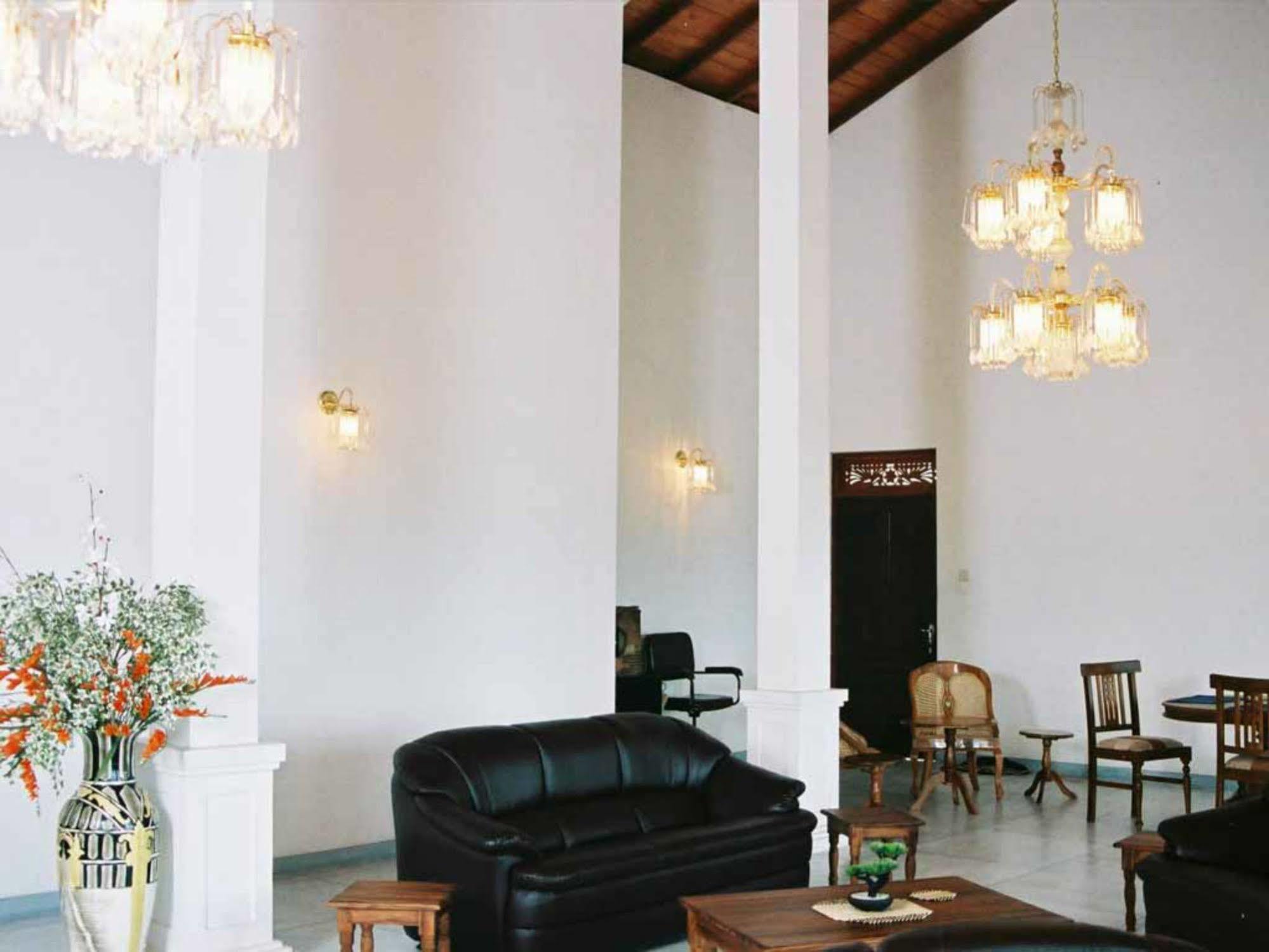 Alcam Holiday Home Kandy Eksteriør billede